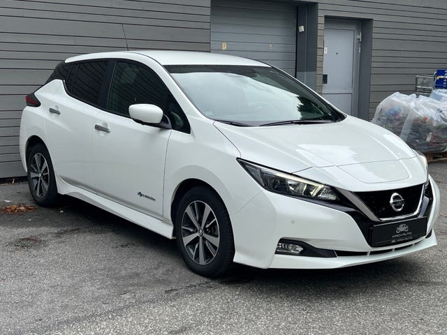 SJNFAAZE1U0028585 2019 NISSAN LEAF-2