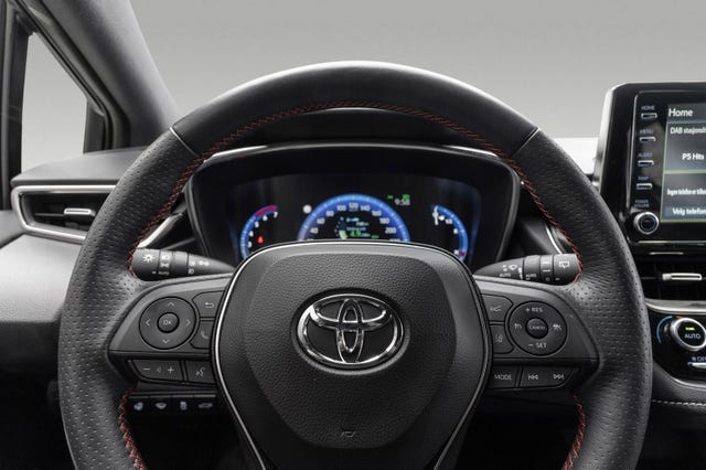 2022 TOYOTA COROLLA - 12
