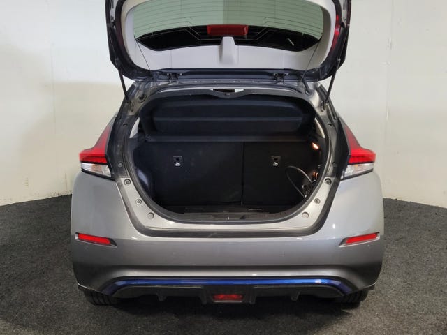 2021 NISSAN LEAF - 9