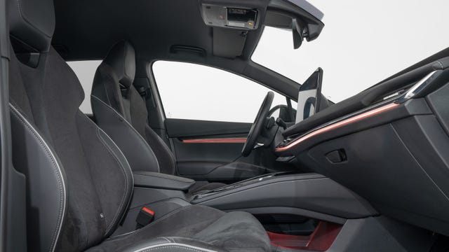 2022 SKODA ENYAQ - 17