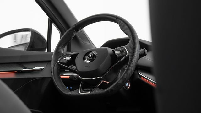 2022 SKODA ENYAQ - 14