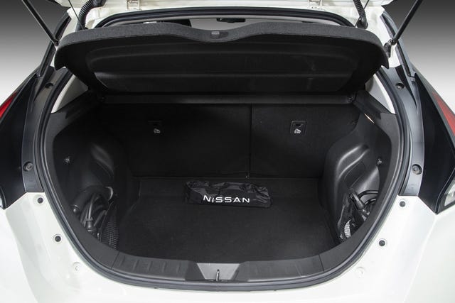 2021 NISSAN LEAF - 10