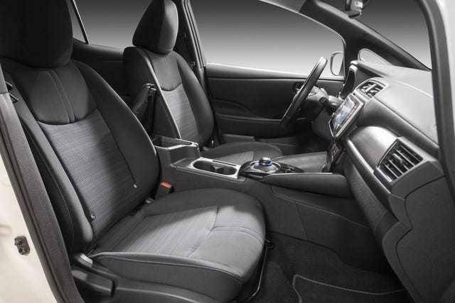2021 NISSAN LEAF - 22