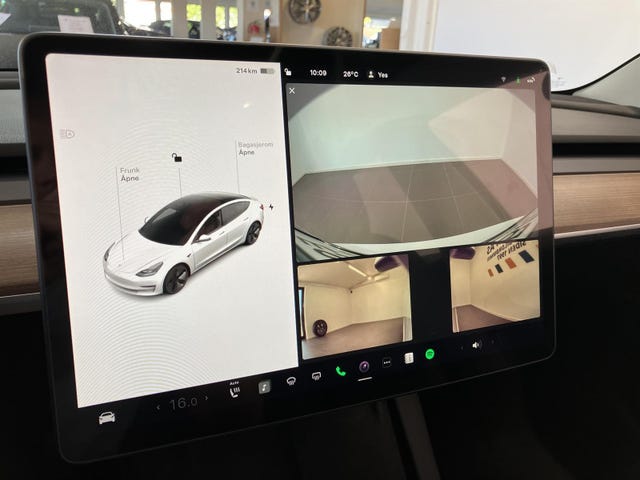 2022 TESLA MODEL 3 - 30