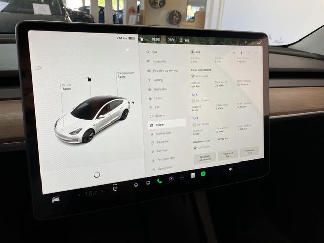 2022 TESLA MODEL 3 - 26