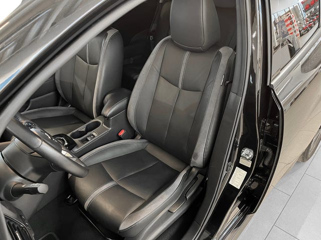 2021 NISSAN LEAF - 23