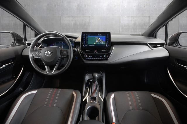 2022 TOYOTA COROLLA - 9