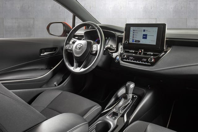 2022 TOYOTA COROLLA - 11