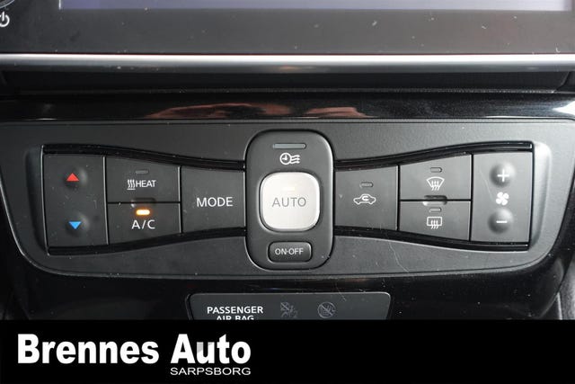 2019 NISSAN LEAF - 18