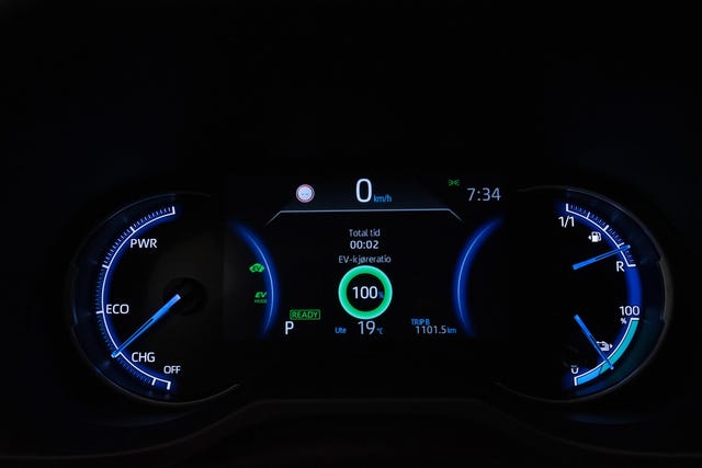 2021 TOYOTA RAV4 - 11