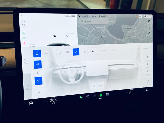 2022 TESLA MODEL 3 - 12
