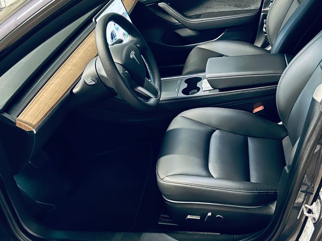 LRW3E7EK5NC512521 2022 TESLA MODEL 3-5