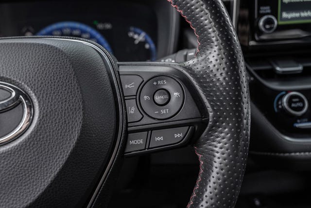 2020 TOYOTA COROLLA - 17