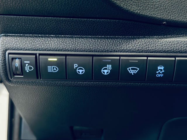 2022 TOYOTA COROLLA - 22