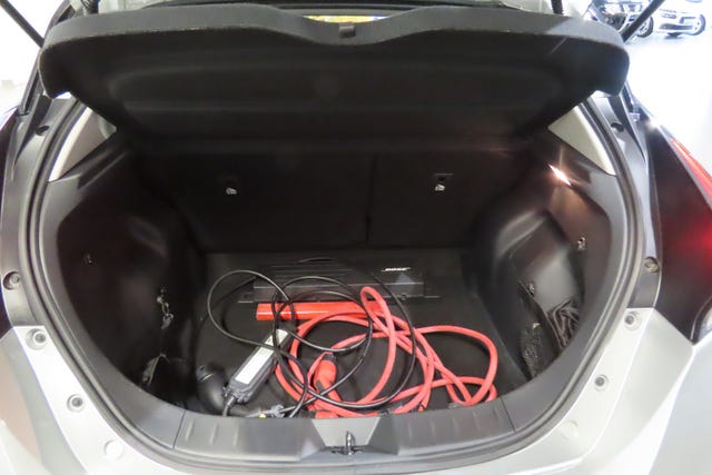 2021 NISSAN LEAF - 21