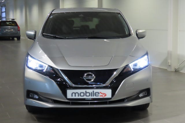 SJNFAAZE1U0123240 2021 NISSAN LEAF-2
