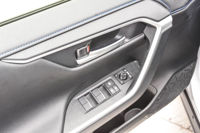 2021 TOYOTA RAV4 - 17