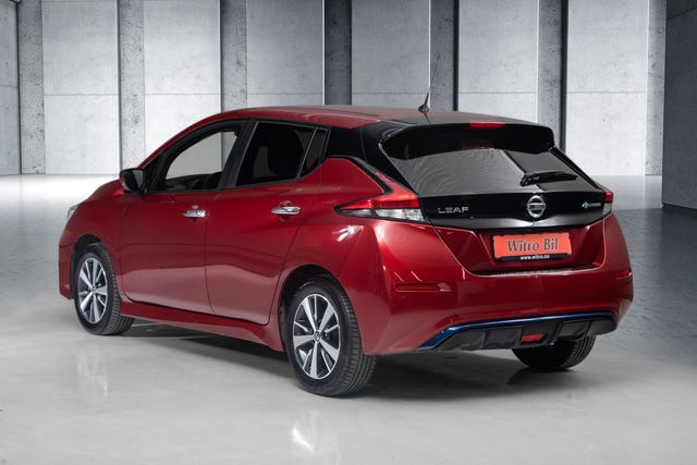 2021 NISSAN LEAF - 7