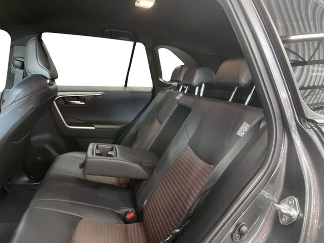 2021 TOYOTA RAV4 - 17