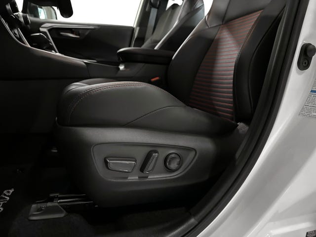 2021 TOYOTA RAV4 - 22