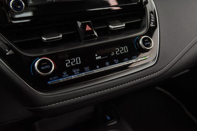 2020 TOYOTA COROLLA - 23