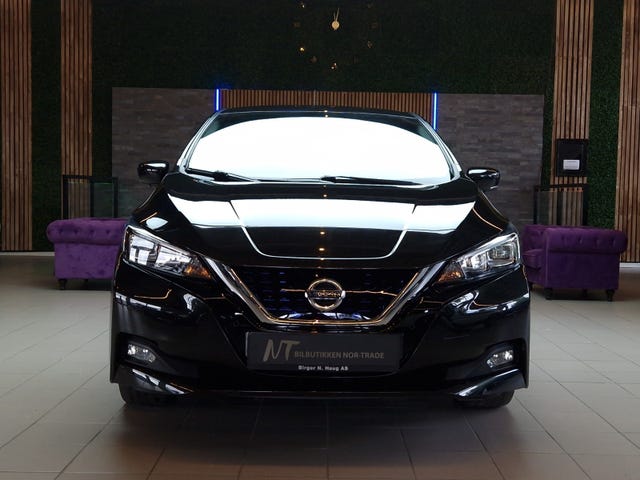 SJNFAAZE1U0052747 2019 NISSAN LEAF-1