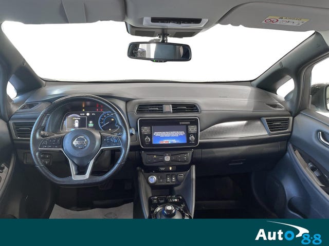 2019 NISSAN LEAF - 9