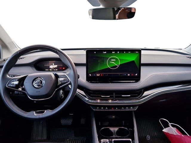 TMBLE9NY5NF057638 2022 SKODA ENYAQ-4