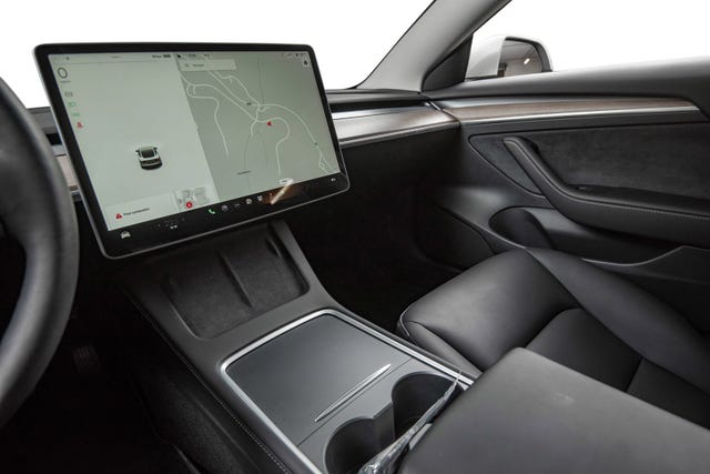 2022 TESLA MODEL 3 - 18