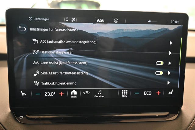 2022 SKODA ENYAQ - 29