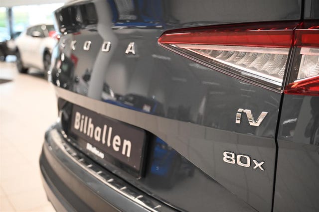 2022 SKODA ENYAQ - 16
