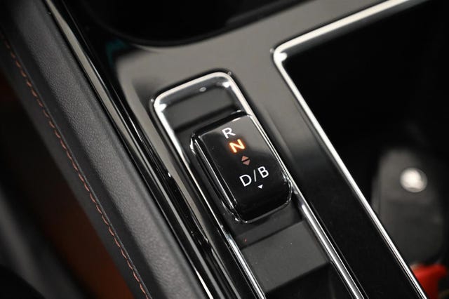 2022 SKODA ENYAQ - 36