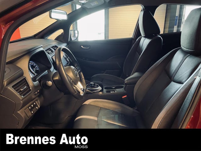 2019 NISSAN LEAF - 11