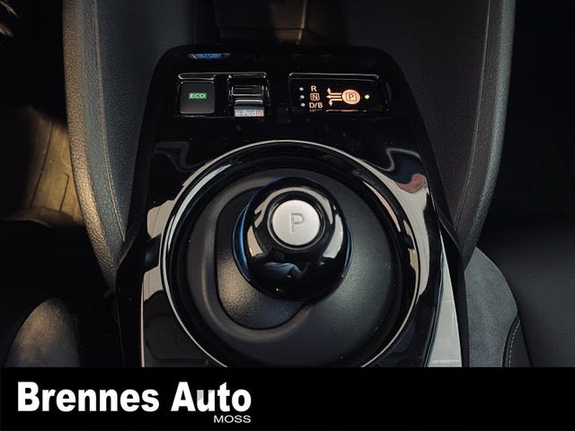 2019 NISSAN LEAF - 26