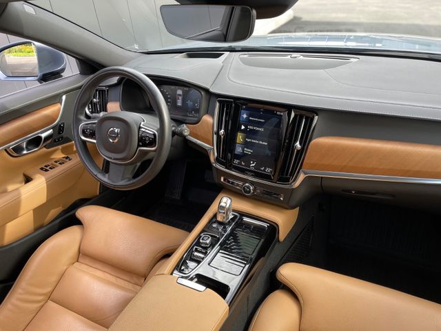 2019 VOLVO V90 - 18