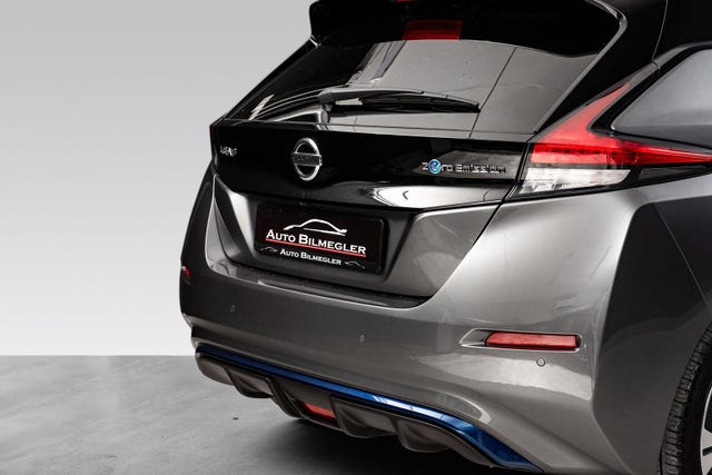 2019 NISSAN LEAF - 9