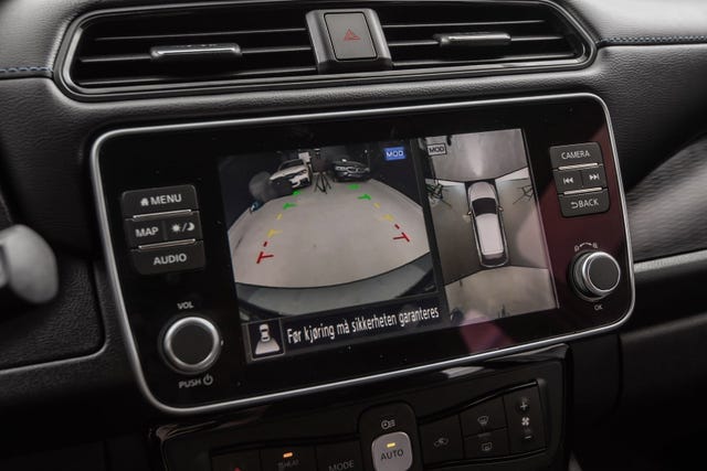 2019 NISSAN LEAF - 23