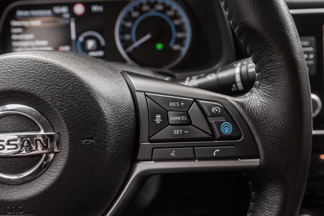 2019 NISSAN LEAF - 18