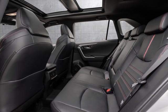 2021 TOYOTA RAV4 - 24