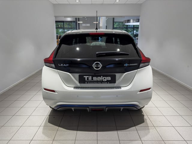 SJNFAAZE1U0082454 2019 NISSAN LEAF-2