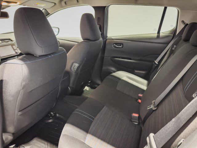 2019 NISSAN LEAF - 9