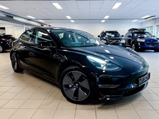 LRW3E7EK8NC513369 2022 TESLA MODEL 3-1