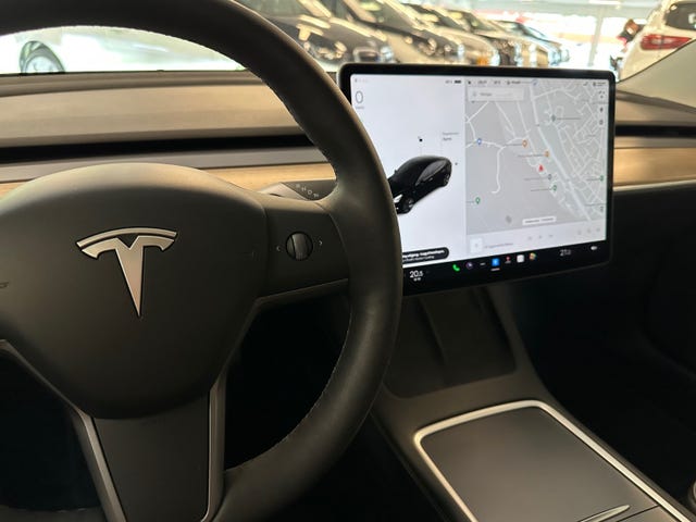 2022 TESLA MODEL 3 - 16