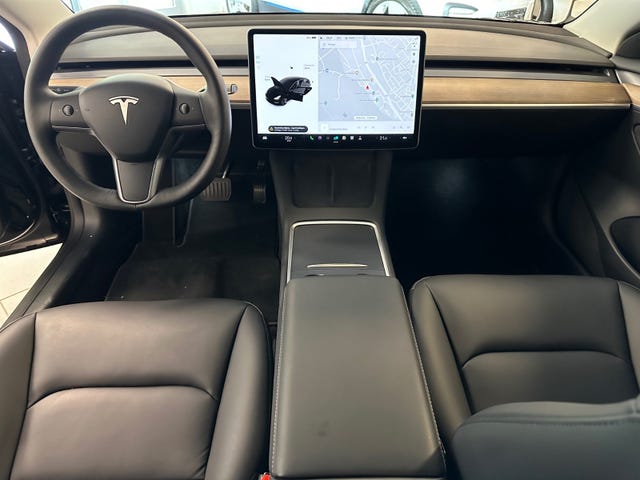 2022 TESLA MODEL 3 - 13
