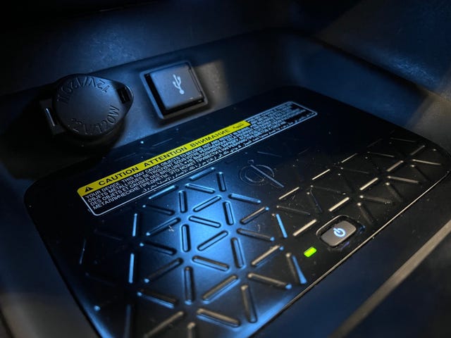 2021 TOYOTA RAV4 - 28