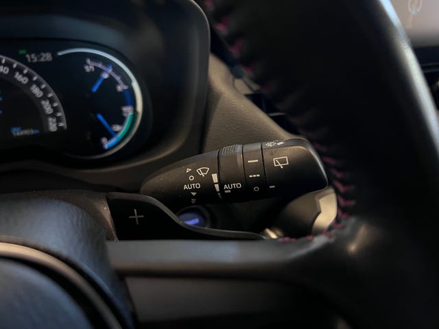 2021 TOYOTA RAV4 - 24
