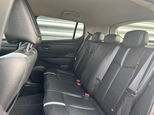 2019 NISSAN LEAF - 13