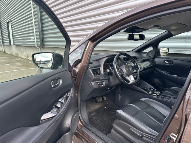 2019 NISSAN LEAF - 20