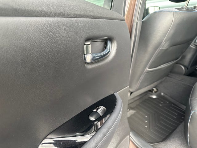 2019 NISSAN LEAF - 14