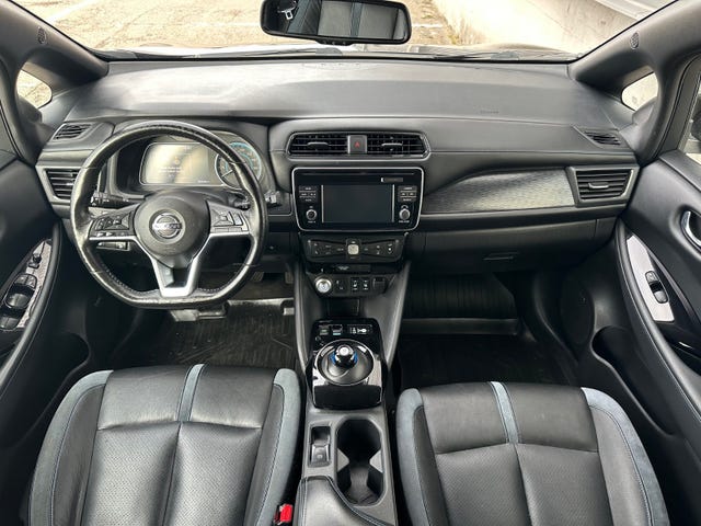 2019 NISSAN LEAF - 16